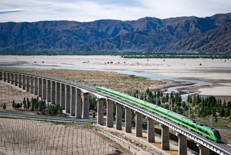 1645751889621120.jpg 640.jpg